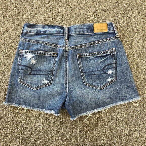 American Eagle Floral Embroidered Mom Jean Shorts Size 2 High Rise Cotton Denim - Picture 7 of 10